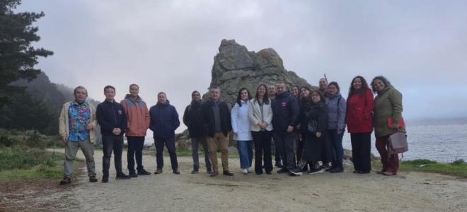 Nota-biobio La actividad contó con la participación de la decana y el vicedecano de la Facultad de Ciencias de la casa de estudio y la presentación de investigaciones sobre biodiversidad marina, monitoreo ambiental y generación de información científica, entre otras materias.