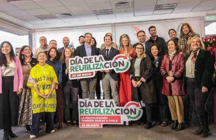 Organizaciones proponen al Ministerio de Medio Ambiente oficializar el Día Nacional de la Reutilización Organizaciones proponen al Ministerio de Medio Ambiente oficializar el Día Nacional de la Reutilización