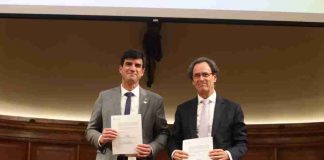 Rector Juan Carlos de la Llera asume la presidencia de la Red G9: «Chile nos está pidiendo contribuir a reconstruir confianza» Rector Juan Carlos de la Llera asume la presidencia de la Red G9: "Chile nos está pidiendo contribuir a reconstruir confianza"