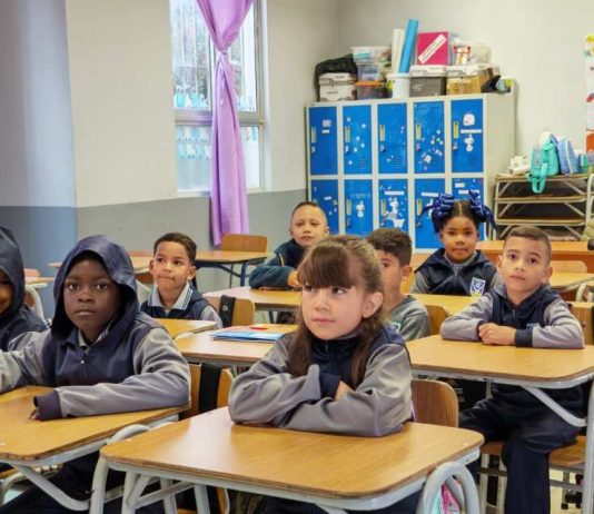 SLEP Puerto Cordillera fortalece estrategias de asistencia y revinculación para resguardar las trayectorias educativas de más de 13 mil estudiantes