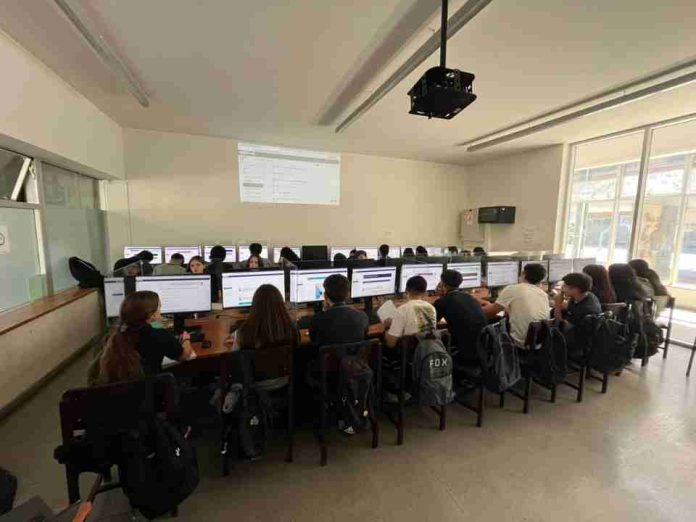 Universidad de Chile impulsa modelo para enfrentar desigualdad en el acceso a los cursos electivos del plan de formación diferenciada en enseñanza media