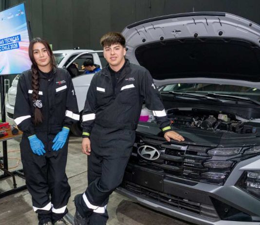 Viajaron desde Puerto Montt para las Olimpiadas Técnicas de Motortec y desafían a los mejores: “Estamos representando a toda una región” Viajaron desde Puerto Montt para las Olimpiadas Técnicas de Motortec y desafían a los mejores: “Estamos representando a toda una región”