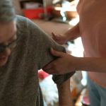 Chile envejece: ¿por qué cuidar a las personas mayores requiere una nueva formación? Chile envejece ¿por qué cuidar a las personas mayores requiere una nueva formación