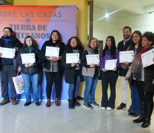 Con la certificación de los participantes concluye 4ª versión del Proyecto «Padre Las Casas Tierra de Artesanos» Con la certificación de los participantes concluye 4ª versión del Proyecto "Padre Las Casas Tierra de Artesanos"
