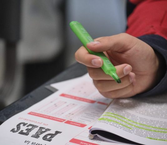 PAES de Invierno: 9 de cada 10 estudiantes mejoran sus puntajes y amplían sus oportunidades de ingreso a la educación superior PAES de Invierno: 9 de cada 10 estudiantes mejoran sus puntajes y amplían sus oportunidades de ingreso a la educación superior