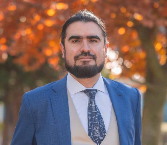 El semáforo que mira al cielo El semáforo que mira al cielo