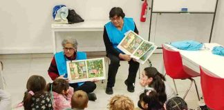 Exitosa iniciativa intergeneracional en Chile: adultos mayores lideraron talleres de lectura para niños durante las vacaciones de invierno