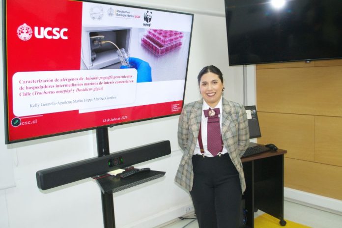 Investigación pionera aborda los efectos de Anisakis pegreffii en la salud humana durante defensa de tesis del Magíster en Ecología Marina UCSC