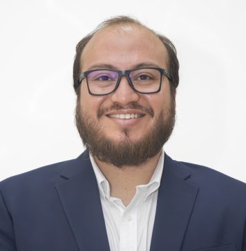 Columna de opinión | Dignidad de datos: el trabajo invisible detrás de la inteligencia artificial Jorge Serrano Académico investigador Facultad de Ingeniería y Negocios Universidad de Las Américas