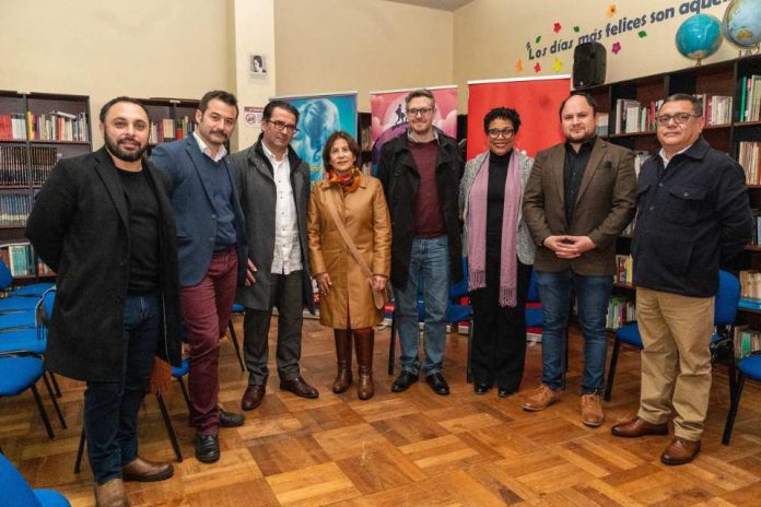 Lanzan campaña de sensibilización contra el racismo en las escuelas Lanzan campaña de sensibilización contra el racismo en las escuelas
