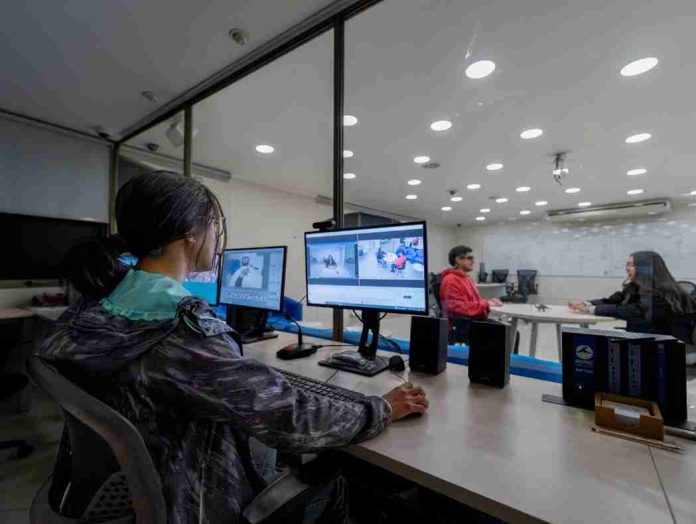 Programa Futuros Docentes inicia escalamiento nacional de formación en inteligencia artificial