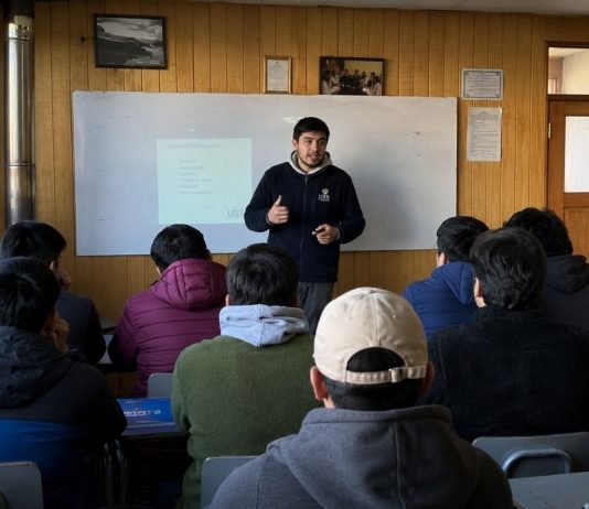 USS y Gendarmería abren nuevos caminos para la reinserción social en Puerto Montt USS y Gendarmería abren nuevos caminos para la reinserción social en Puerto Montt