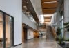 Universidades enfrentan mayor presión operativa por uso intensivo de campus y tecnología permite reducir hasta 50% los tiempos de respuesta