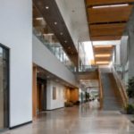 Universidades enfrentan mayor presión operativa por uso intensivo de campus y tecnología permite reducir hasta 50% los tiempos de respuesta