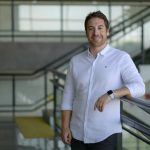 “AI persona” de Spotify y la transparencia en la creación