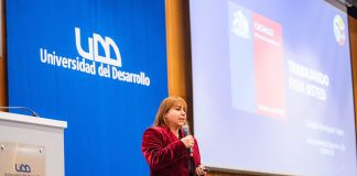 Vicepresidenta ejecutiva de Cochilco destaca que Chile debe aspirar a ser “el Singapur de Latinoamérica” Vicepresidenta ejecutiva de Cochilco destaca que Chile debe aspirar a ser “el Singapur de Latinoamérica”