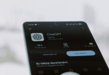 ChatGPT for Teens: el desafío de hacer la IA más segura para los adolescentes