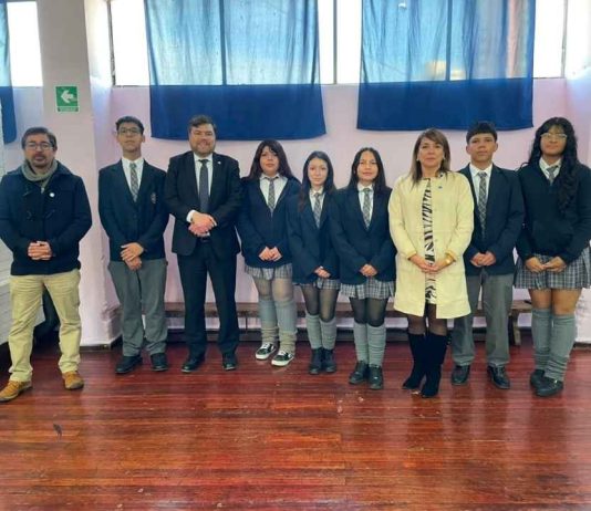 Docentes de liceos técnicos de Valparaíso se capacitan en comercio exterior para acercar la internacionalización a las aulas