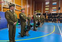 Él es Kaleb, el perro policial que causó furor en colegio de Puente Alto: saltó sobre un carabinero e izó una bandera Él es Kaleb, el perro policial que causó furor en colegio de Puente Alto: saltó sobre un carabinero e izó una bandera
