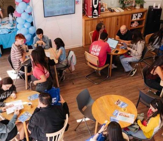Este fin de semana llega Globalízate a Santiago y regiones: nivel de inglés, destinos favoritos y todo lo que ofrecerá la feria Este fin de semana llega Globalízate a Santiago y regiones: nivel de inglés, destinos favoritos y todo lo que ofrecerá la feria