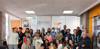 Fundación UC CHRISTUS y JetSMART acercan el mundo de la aviación a estudiantes de la Escuela Hospitalaria UC CHRISTUS Fundación UC CHRISTUS y JetSMART acercan el mundo de la aviación a estudiantes de la Escuela Hospitalaria UC CHRISTUS
