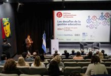 José Weinstein de la Facultad de Educación de la Universidad Diego Portales de Chile, participó del XVII Foro Latinoamericano de Educación José Weinstein de la Facultad de Educación de la Universidad Diego Portales de Chile, participó del XVII Foro Latinoamericano de Educación
