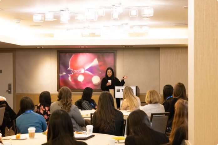 La experiencia del MBA Tour llega a Chile para conectar a profesionales con las principales escuelas de negocios del mundo La experiencia del MBA Tour llega a Chile para conectar a profesionales con las principales escuelas de negocios del mundo