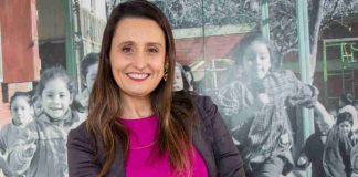 María de la Luz González, Fundación Educacional Oportunidad