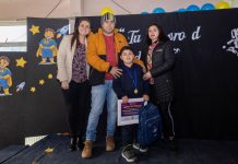 Niño de Contulmo fue premiado por lograr la mayor recuperación de asistencia a clases y viajará a Estados Unidos para conocer la NASA Niño de Contulmo fue premiado por lograr la mayor recuperación de asistencia a clases y viajará a Estados Unidos para conocer la NASA