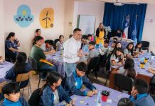 Reportaje | Alianza entre World Energy Council Chile, Redinter y la UAI llevó el programa Kids in Energy a Arica y Pozo Almonte Reportaje | Alianza entre World Energy Council Chile, Redinter y la UAI llevó el programa Kids in Energy a Arica y Pozo Almonte