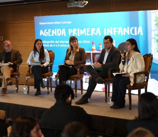 Reportaje | Informe de primera infancia revela que una de cada cuatro niñas y niños de 0 a 5 años vive bajo la línea de la pobreza en Chile
