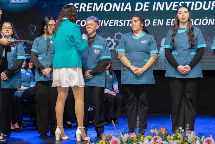 Técnico Universitario en Educación Diferencial UCT alista a su nueva generación para su primera práctica con vocación inclusiva Técnico Universitario en Educación Diferencial UCT alista a su nueva generación para su primera práctica con vocación inclusiva