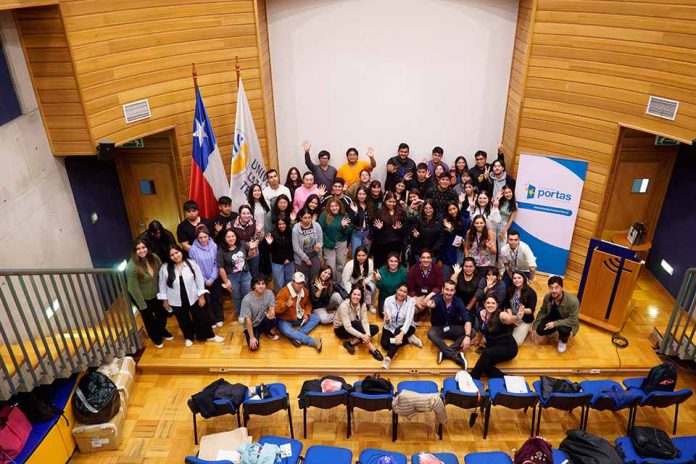 Fundación Portas abre inscripciones para curso gratuito de bienestar financiero dirigido a estudiantes primera generación en la educación superior