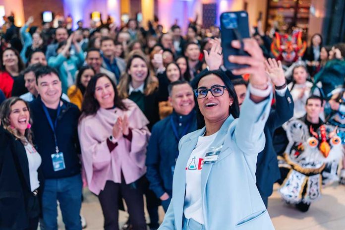 Encuentro de celebración tras la adquisición de Lab4U por parte de Britebound reunió a autoridades y líderes de la educación STEM en Chile