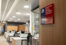 Ministerio de Ciencia, Tecnología, Conocimiento e Innovación entrega resultados de levantamiento de datos a Becas Chile y anuncian ajustes del instrumento Ministerio de Ciencia, Tecnología, Conocimiento e Innovación entrega resultados de levantamiento de datos a Becas Chile y anuncian ajustes del instrumento
