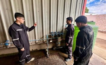 Reportaje | Innovador sistema creado por estudiantes permite recuperar el 80% del agua usada para lavar autos Innovador sistema creado por estudiantes permite recuperar el 80% del agua usada para lavar autos