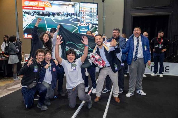 Liceo Industrial Ramón Barros Luco se corona en Hyvolution y representará a Chile en el mundial H2GP de Praga Liceo Industrial Ramón Barros Luco se corona en Hyvolution y representará a Chile en el mundial H2GP de Praga