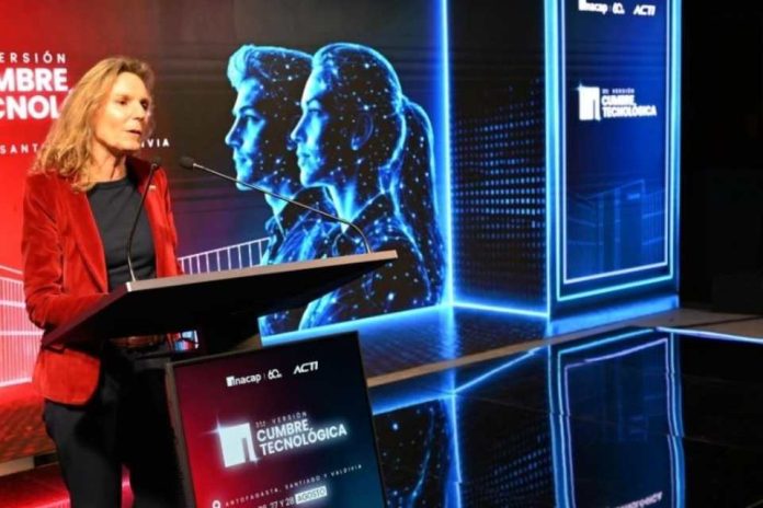 Más de 3.600 personas participaron de la 3ª Cumbre Tecnológica INACAP–ACTI en Santiago, Antofagasta y Valdivia Más de 3.600 personas participaron de la 3ª Cumbre Tecnológica INACAP–ACTI en Santiago, Antofagasta y Valdivia