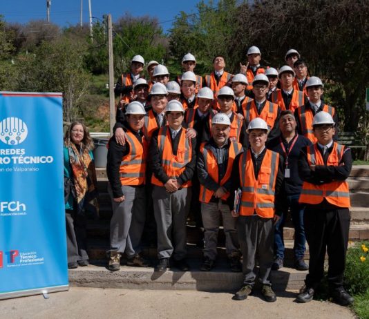 Red Futuro Técnico de Valparaíso visitó Centro de Competencias Técnicas Aplicadas Red Futuro Técnico de Valparaíso visitó Centro de Competencias Técnicas Aplicadas