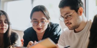 Reportaje | Instructure presenta Canvas Lite, una nueva herramienta gratuita para crear e impartir cursos, diseñada para docentes Reportaje | Instructure presenta Canvas Lite, una nueva herramienta gratuita para crear e impartir cursos, diseñada para docentes