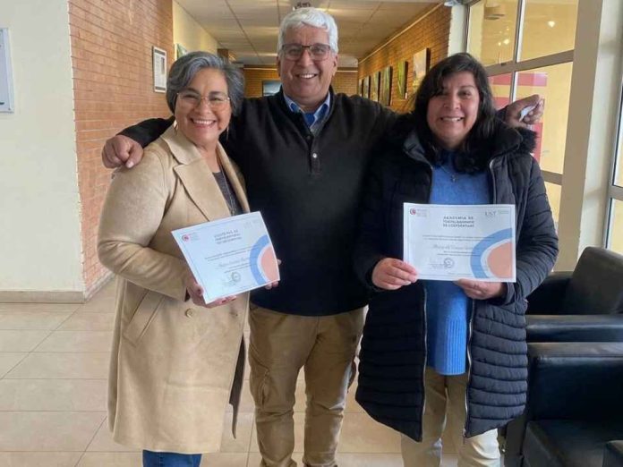 Santo Tomás Los Ángeles y Sercotec certifican a 37  representantes de cooperativas del Biobío 