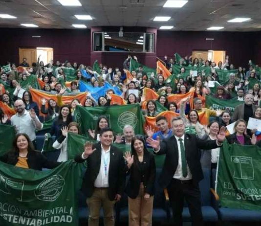 161 establecimientos educacionales del Biobío reciben certificación ambiental del Ministerio del Medio Ambiente