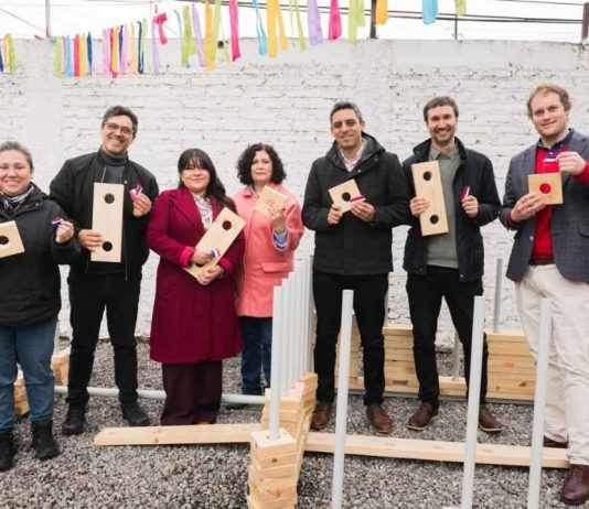 170 niños y niñas de Recoleta tendrán nuevos espacios para aprender y jugar al aire libre 170 niños y niñas de Recoleta tendrán nuevos espacios para aprender y jugar al aire libre