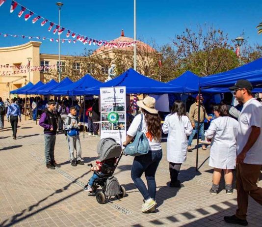 Cerca de 800 estudiantes del SLEP Puerto Cordillera participaron en feria científica escolar desarrollada en Andacollo Cerca de 800 estudiantes del SLEP Puerto Cordillera participaron en feria científica escolar desarrollada en Andacollo