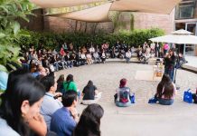 Comunidades educativas exploran nuevas formas de llevar la creatividad a la sala de clases a través del juego y la neurociencia Comunidades educativas exploran nuevas formas de llevar la creatividad a la sala de clases a través del juego y la neurociencia