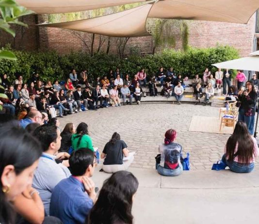 Comunidades educativas exploran nuevas formas de llevar la creatividad a la sala de clases a través del juego y la neurociencia