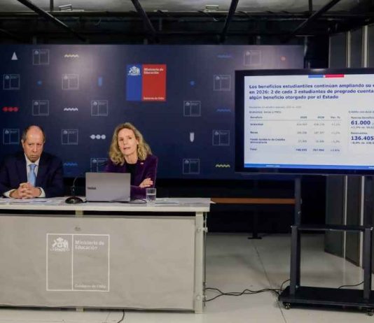 Deudores del CAE podrán ponerse al día pagando una cuota sin cargos extra