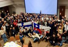 Docentes confían menos en su capacidad de manejo del aula y motivación a estudiantes que en sus habilidades técnicas Docentes confían menos en su capacidad de manejo del aula y motivación a estudiantes que en sus habilidades técnicas
