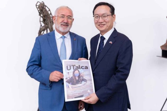 Embajador de Corea aborda lazos bilaterales con el Maule en la UTalca