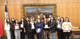 Estudiantes de Santo Tomás Los Ángeles ganan premio nacional por tesis sobre estrés académico y hábitos alimentarios 